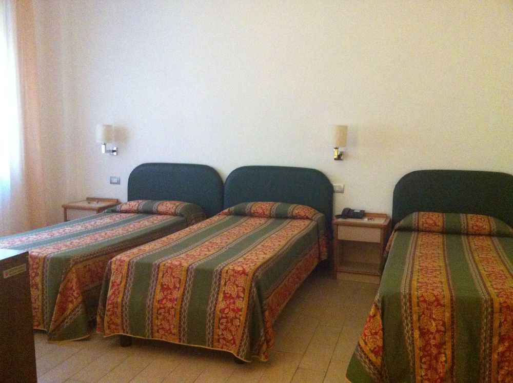 Scarlatti Hotel 4*